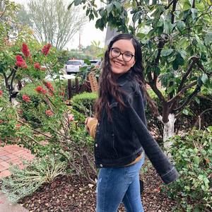 Meet your Posher, Fernanda